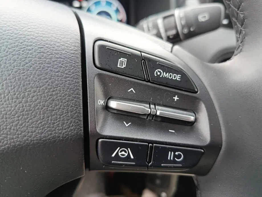hyundai kona. crdi. jamstvo. leasing - slika 15
