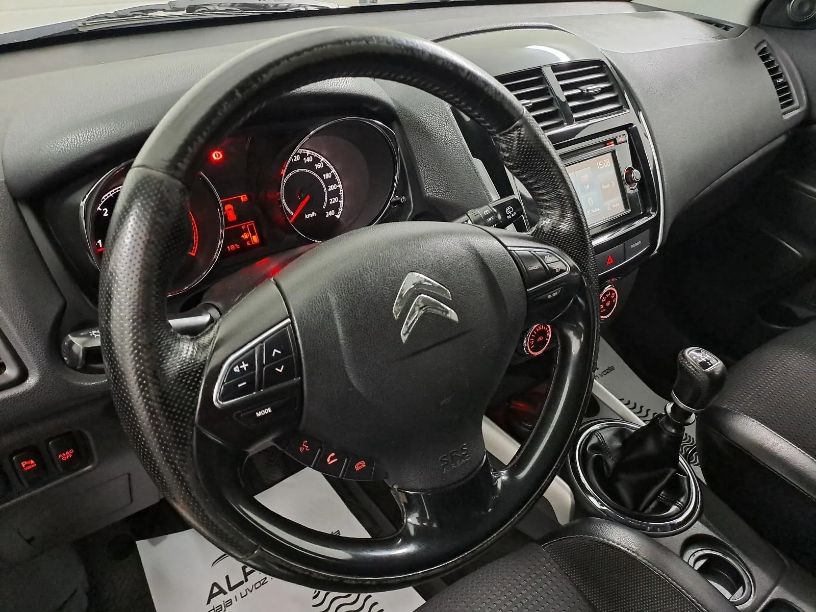 citroën c4 aircross 1.6 hdi *jamstvo* led,kamera,servisna,alu.. - slika 10