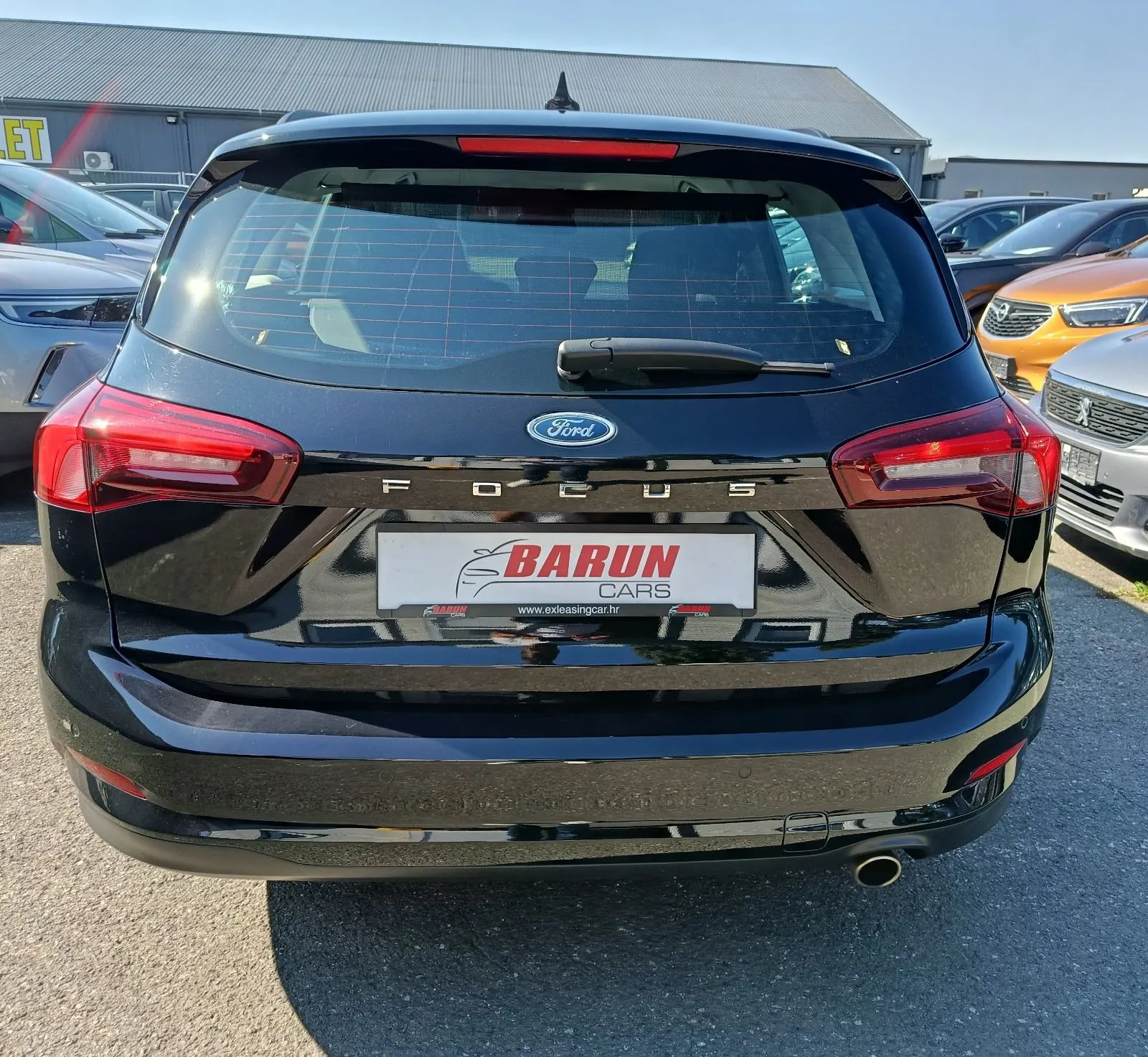 ford focus karavan 1.5 tdci,jamstvo do 2 god, vozilo u sustavu pdv-a - slika 11