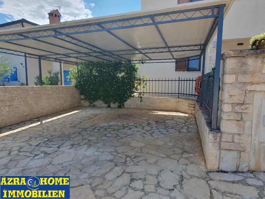 kuća: višnjan, 203.00 m2, bazen 24m2, mirna lokacija - slika 18