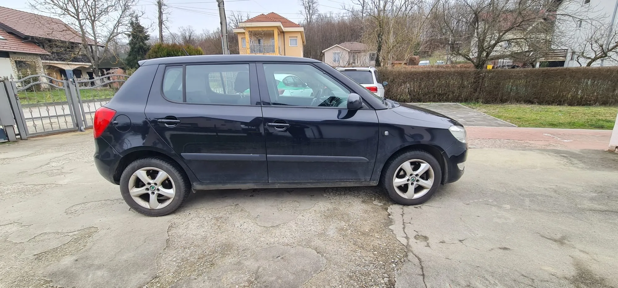 škoda fabia 1.6 tdi - slika 5