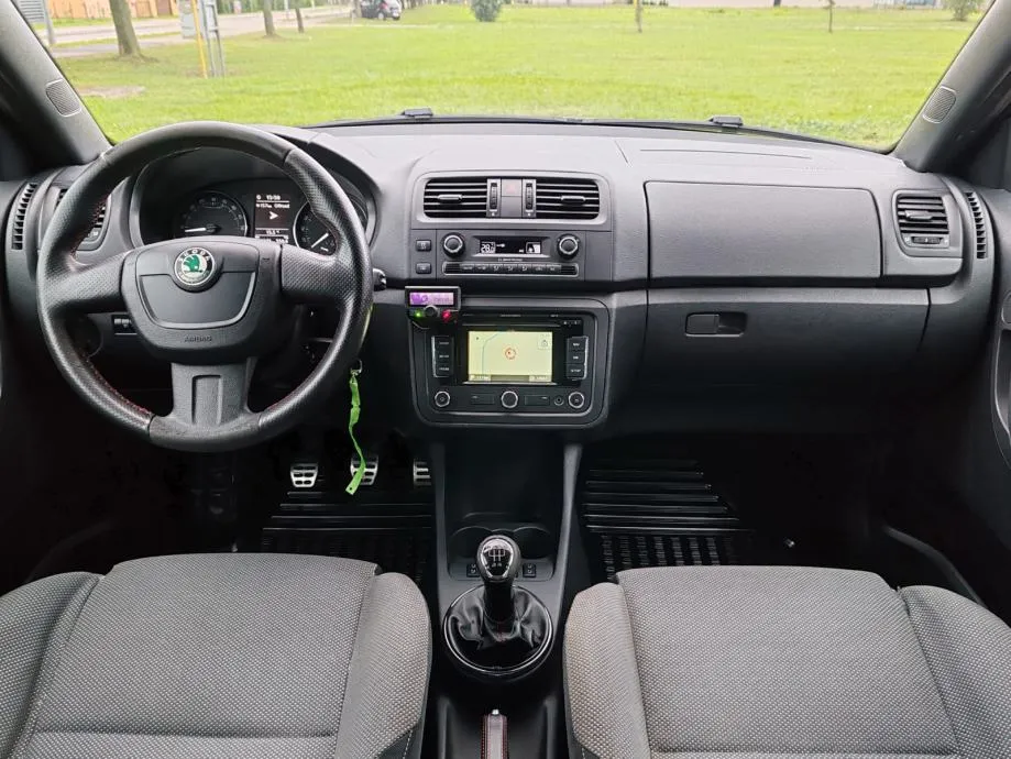škoda fabia 1,6 tdi monte-carlo , 2011g. 213000 kartice 24/36 rata - slika 14