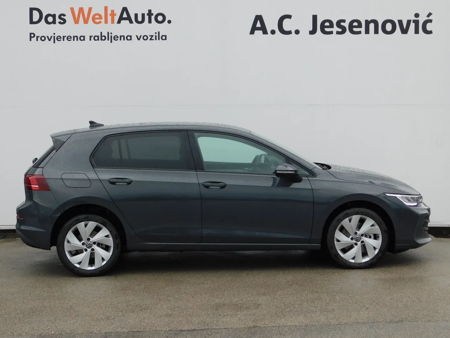 12826 volkswagen golf 1.5 tsi ehybrid dsg life plus - slika 4