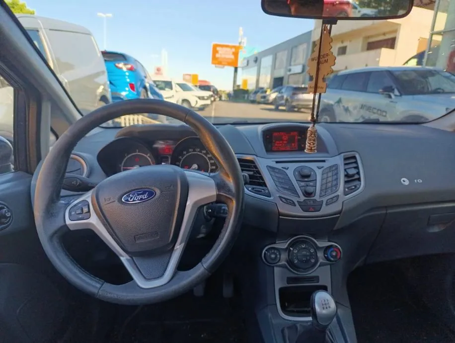 ford fiesta 1,6 - slika 7
