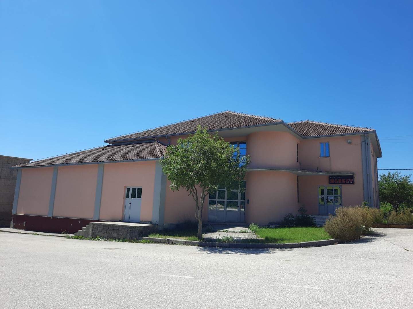 poslovno-stambena zgrada kamensko 768 m2 - slika 3