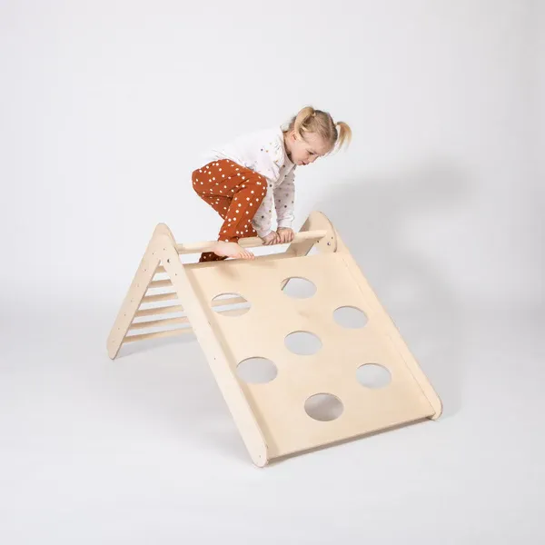 2-u-1 montessori trokut za penjanje - slika 7