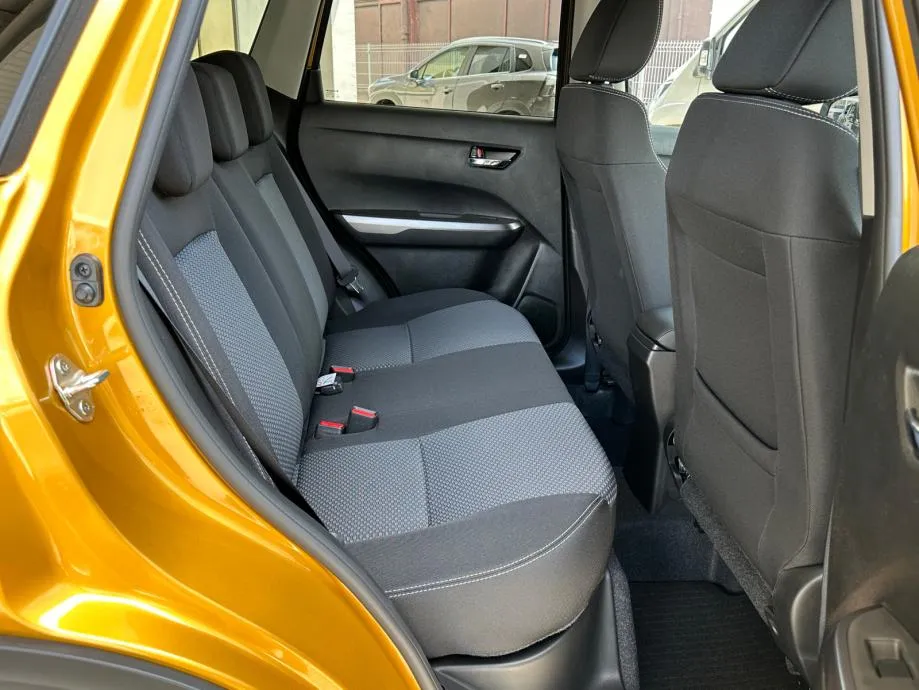 suzuki vitara 1.4 hybrid gl+ premium 2wd - facelift model!!! - slika 16
