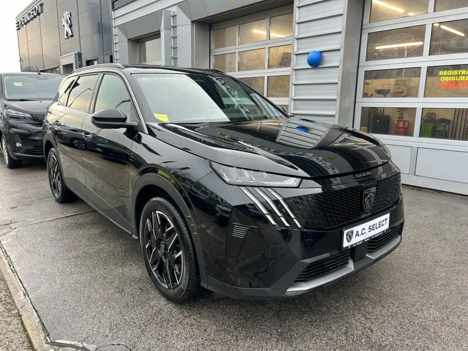 peugeot 5008 allure hybrid - 2025 - novi model - 15.000km - reg 1 god! - slika 3