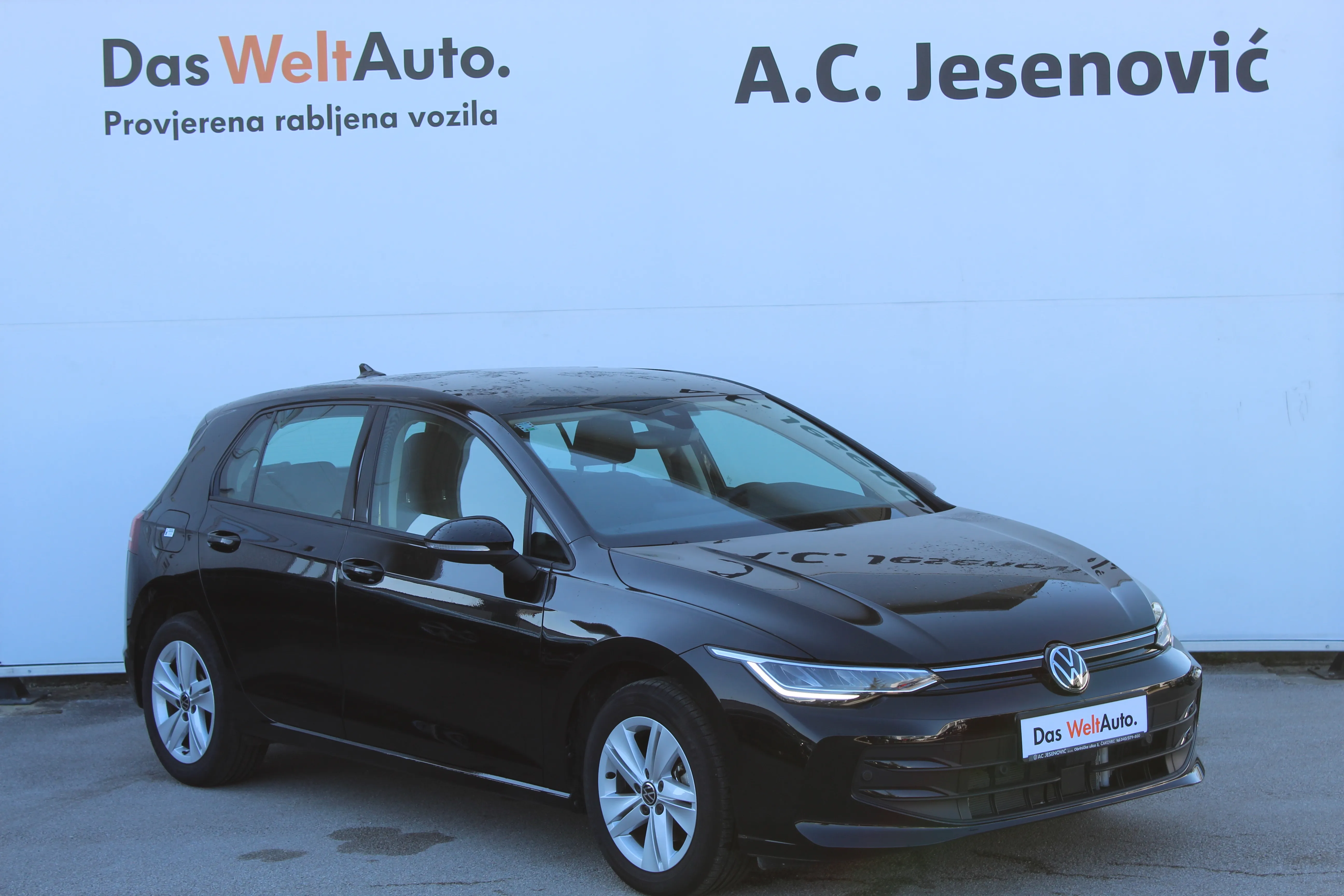 12931 volkswagen golf 8 1.5 tsi - slika 3
