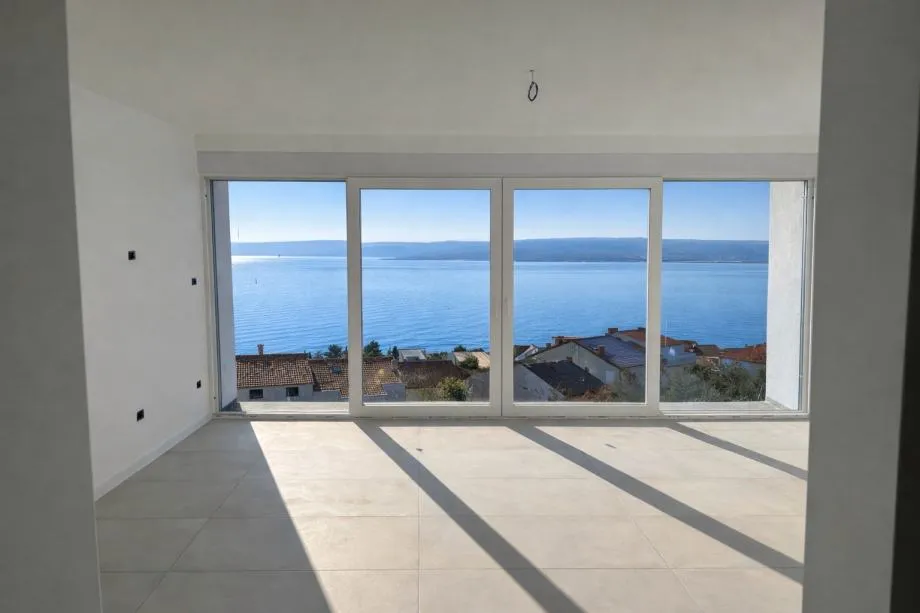 crikvenica – novogradnja s dva stana. pogled na more - slika 4