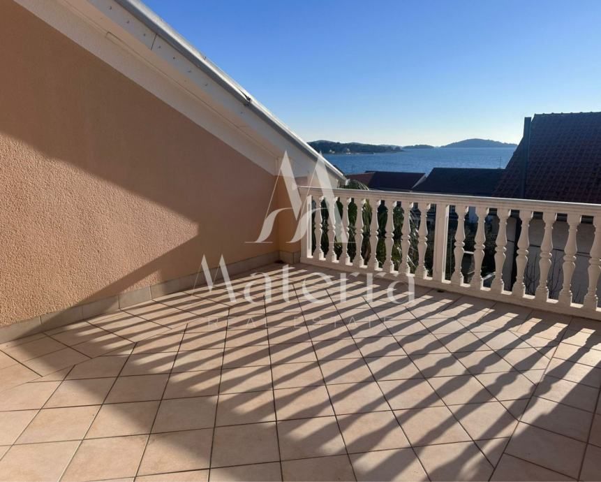 prekrasna vila sa 6 apartmana nadomak mora (prodaja) - slika 12