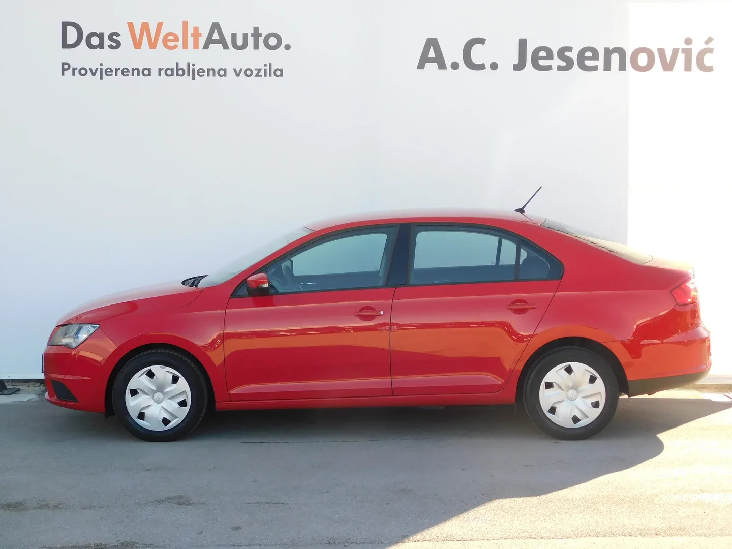 06109 seat toledo 1.4 tdi cr reference start&stop - slika 6