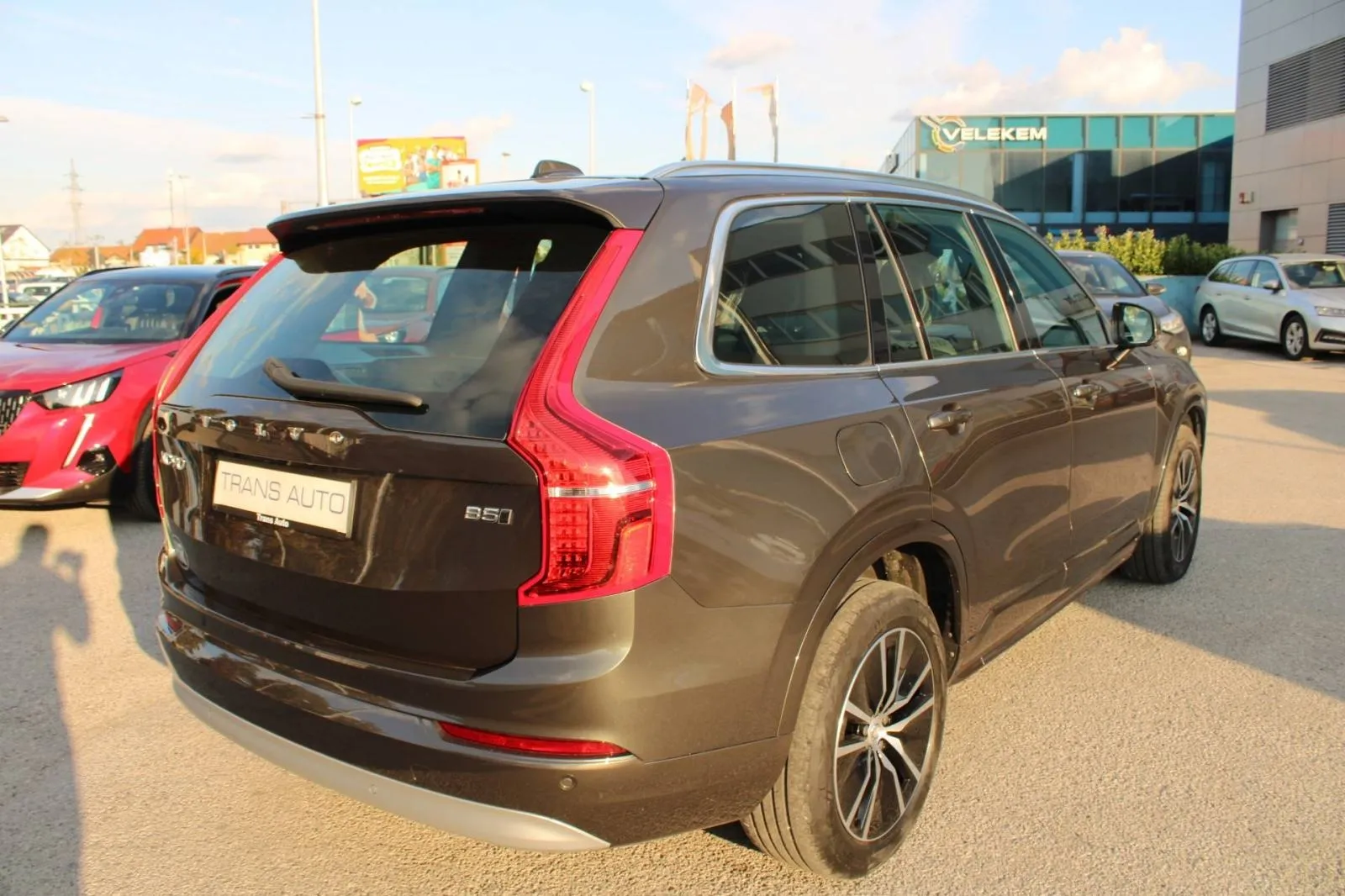 volvo xc90 b5 awd automatik *led, navigacija, kamera* - slika 5