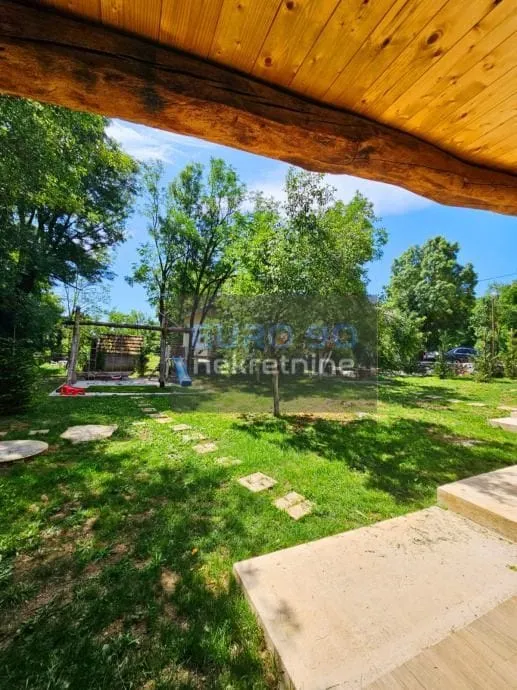 gračac- namještena kamena kuća s jacuzzijem i saunom , oaza mira !!! - slika 5