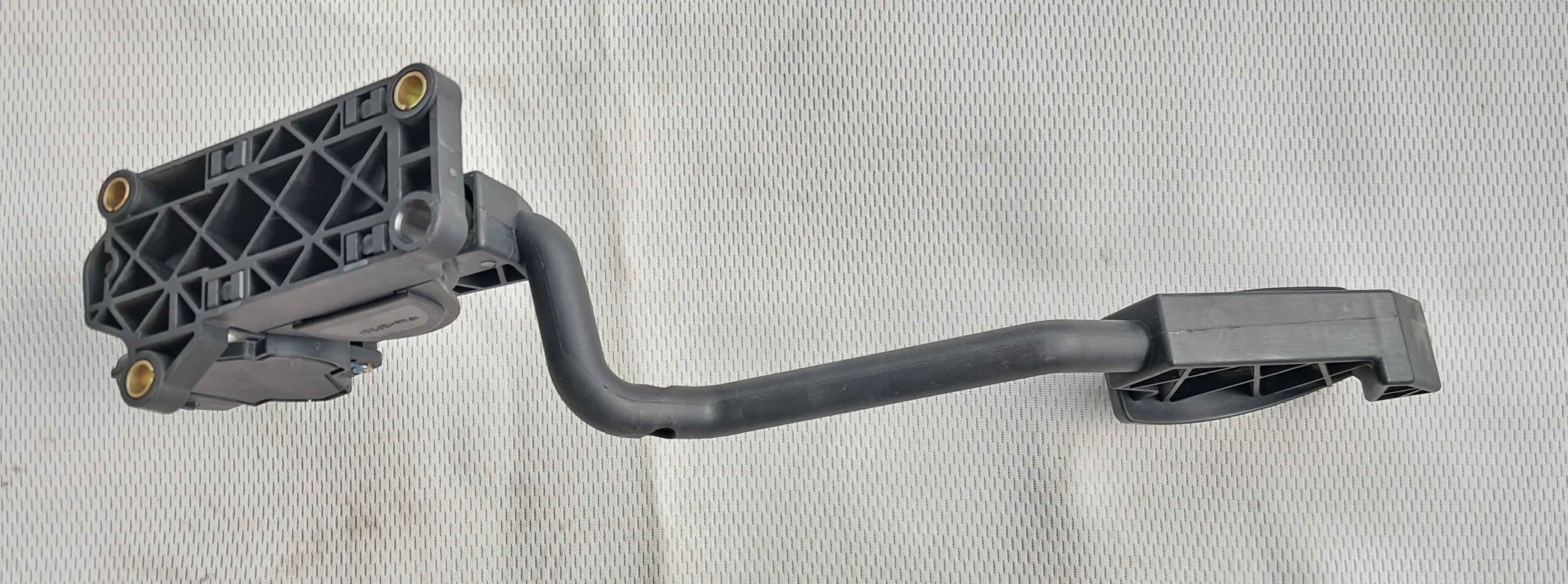 fiat/alfa/lancia - potenciometar pedale gasa (bosch) - slika 2