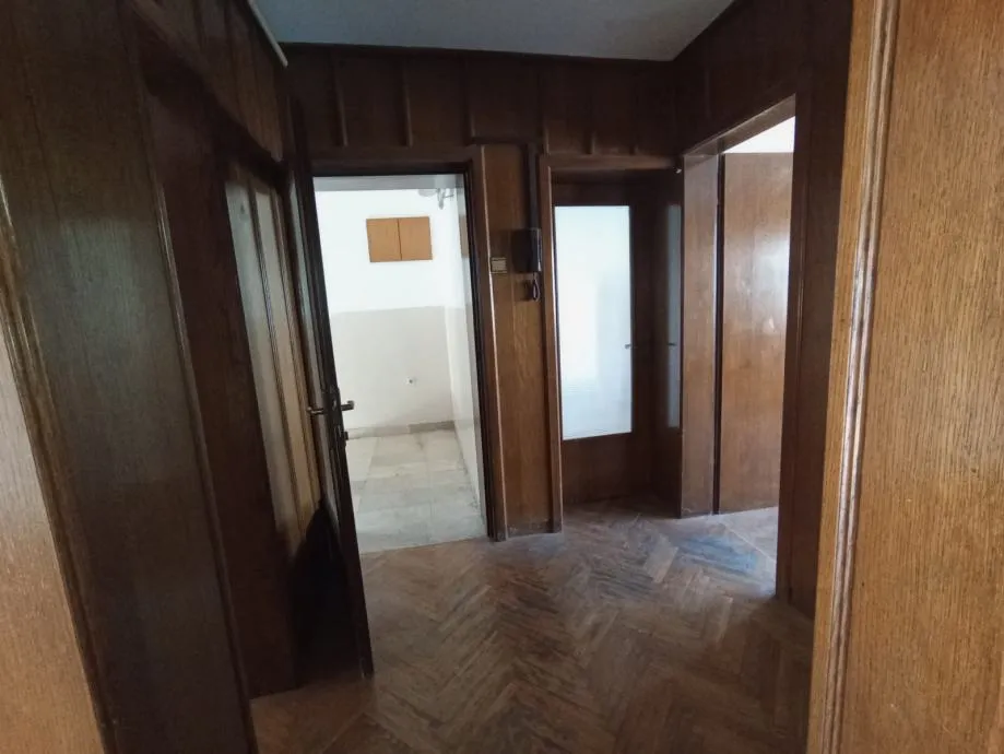 kuća: zagreb (trnovčica), 300.00 m2 = 4 etaže / stana (prodaja) - slika 16