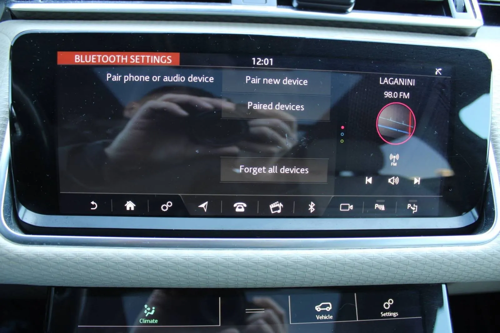 land rover range rover velar 2.0d automatik *led, navigacija, kamera* - slika 23