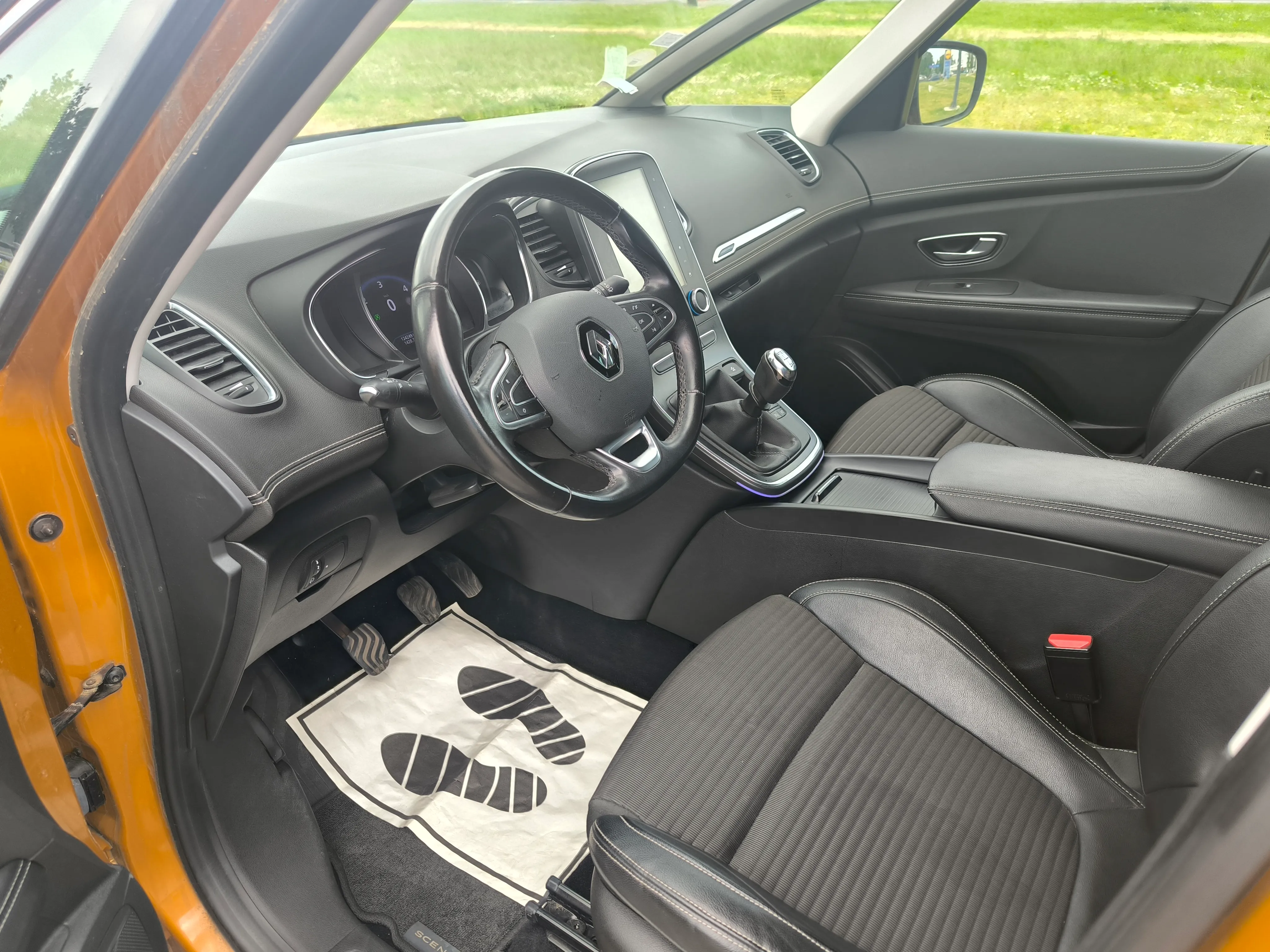 renault scenic dci 120 ,intens, full led, kamera, top stanje - slika 17