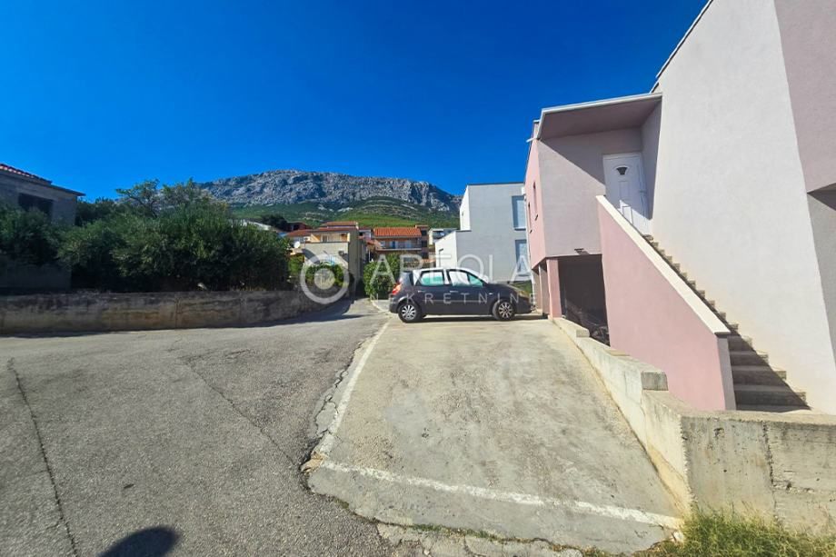 solin, srednja strana (bubići) - kuća s 3 stana (1s + 3s + 4s) - slika 7