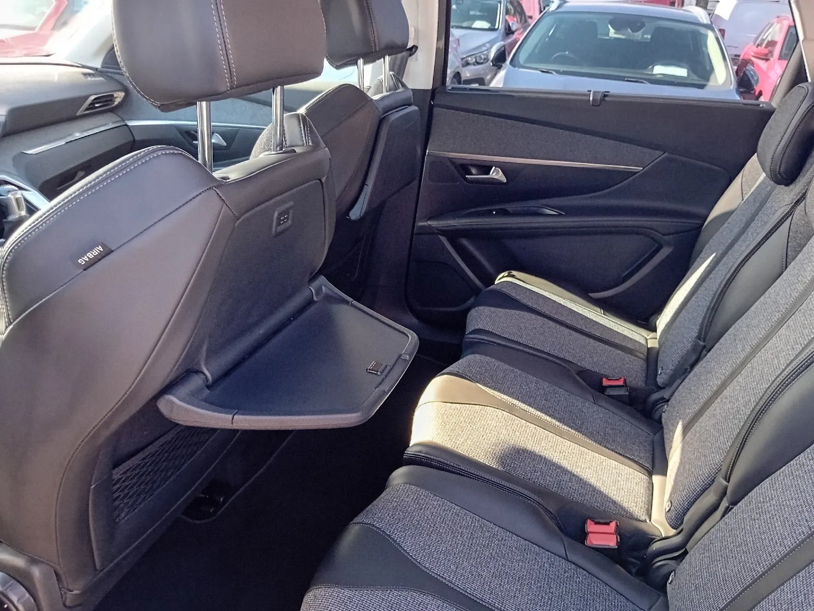peugeot 5008 1,5 bluehdi ,do 2 godine jamstva,u sustavu pdv-a. - slika 4
