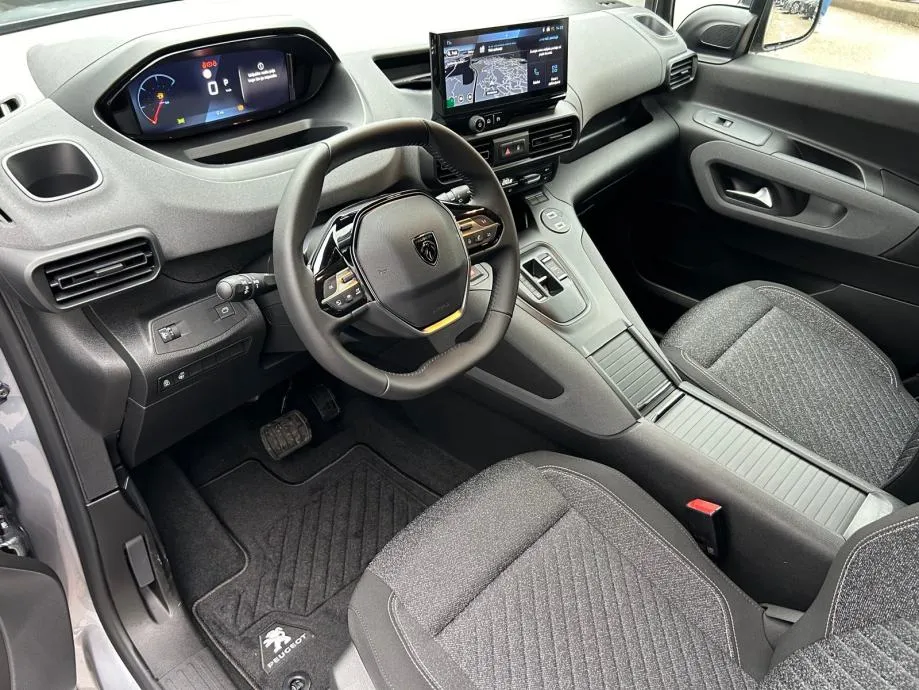 peugeot rifter business l2 allure bluehdi 130 eat8 - slika 8