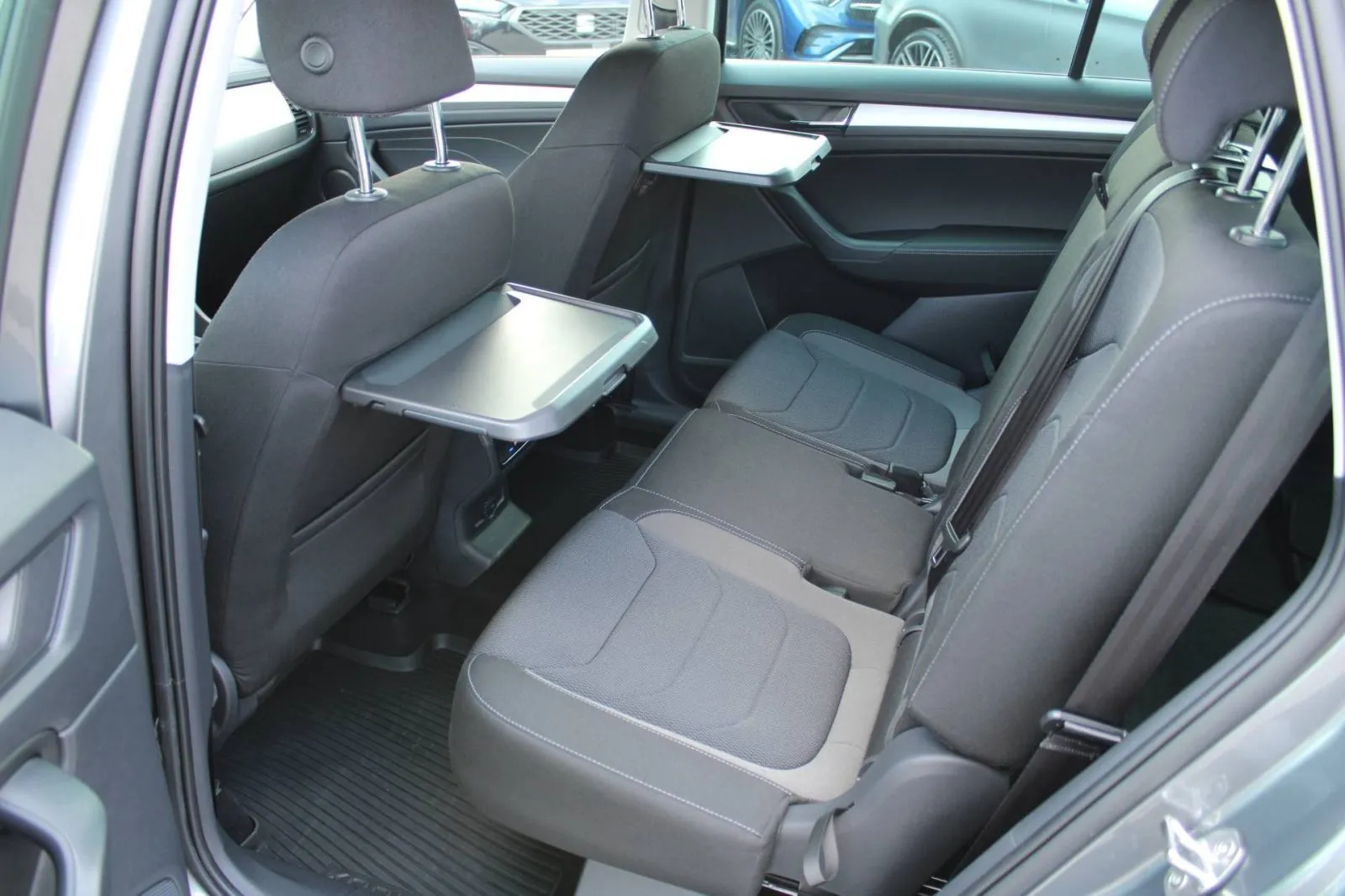 škoda kodiaq 2.0 tdi dsg business - nije uvoz - slika 12