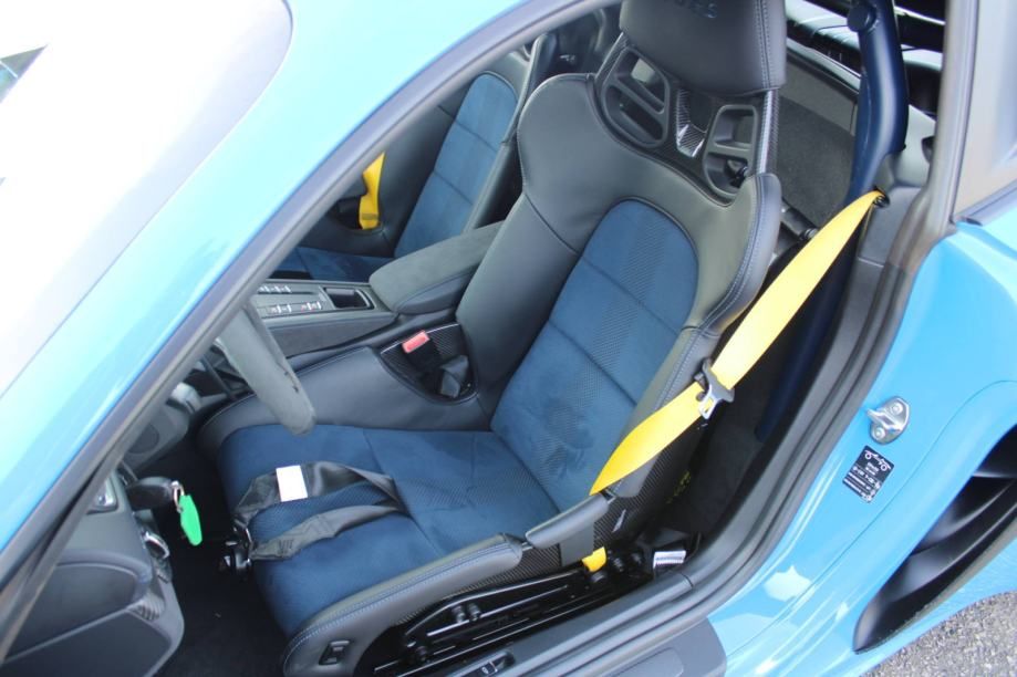 porsche cayman 718 gt4 rs - slika 19