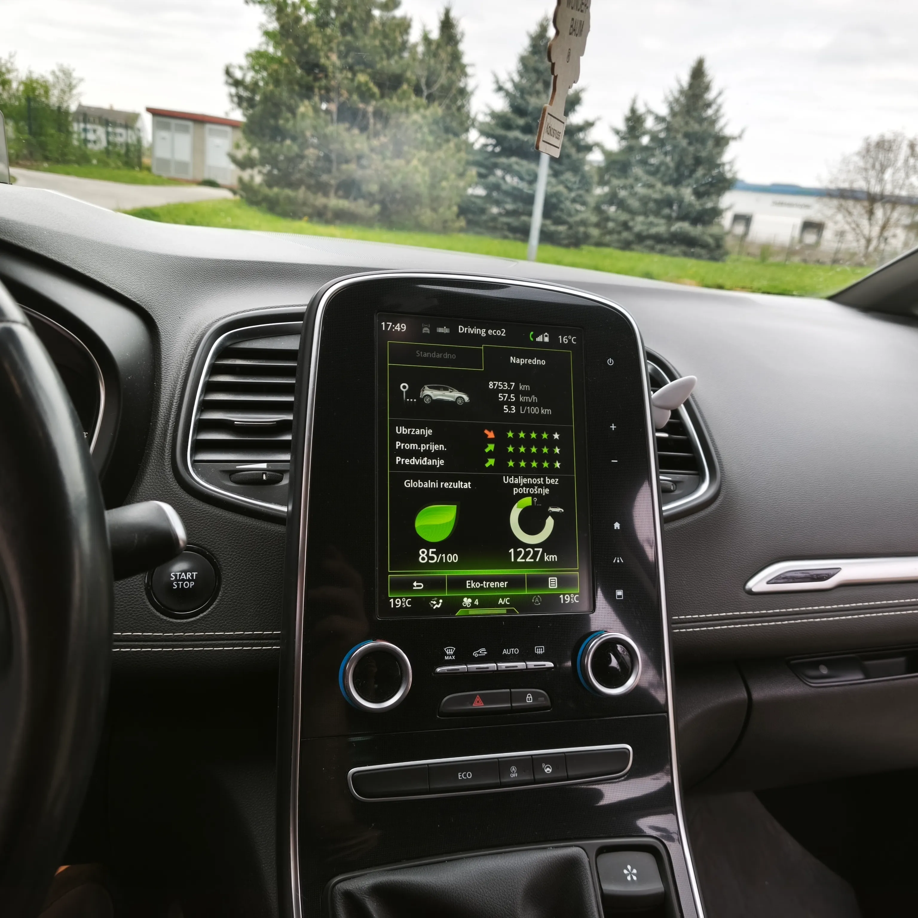 renault scenic iv bose energy dci 110 - slika 3