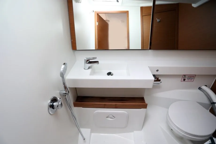 jeanneau sun odyssey 440 - slika 12