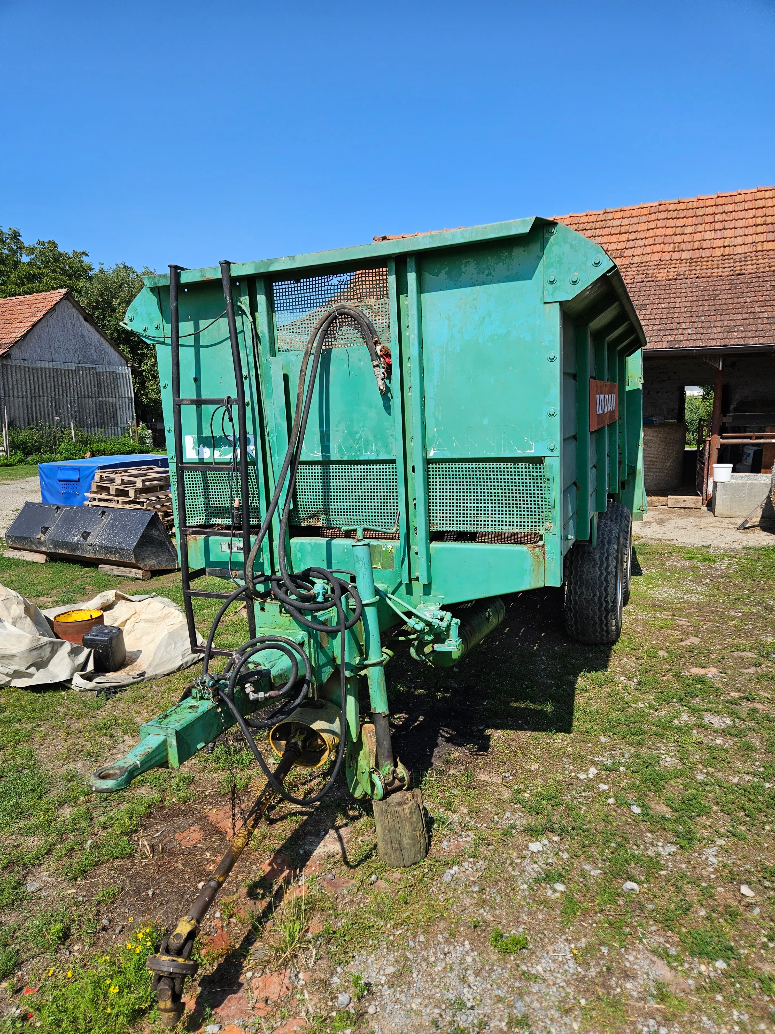 prikolica za gnoj bergmann - slika 2