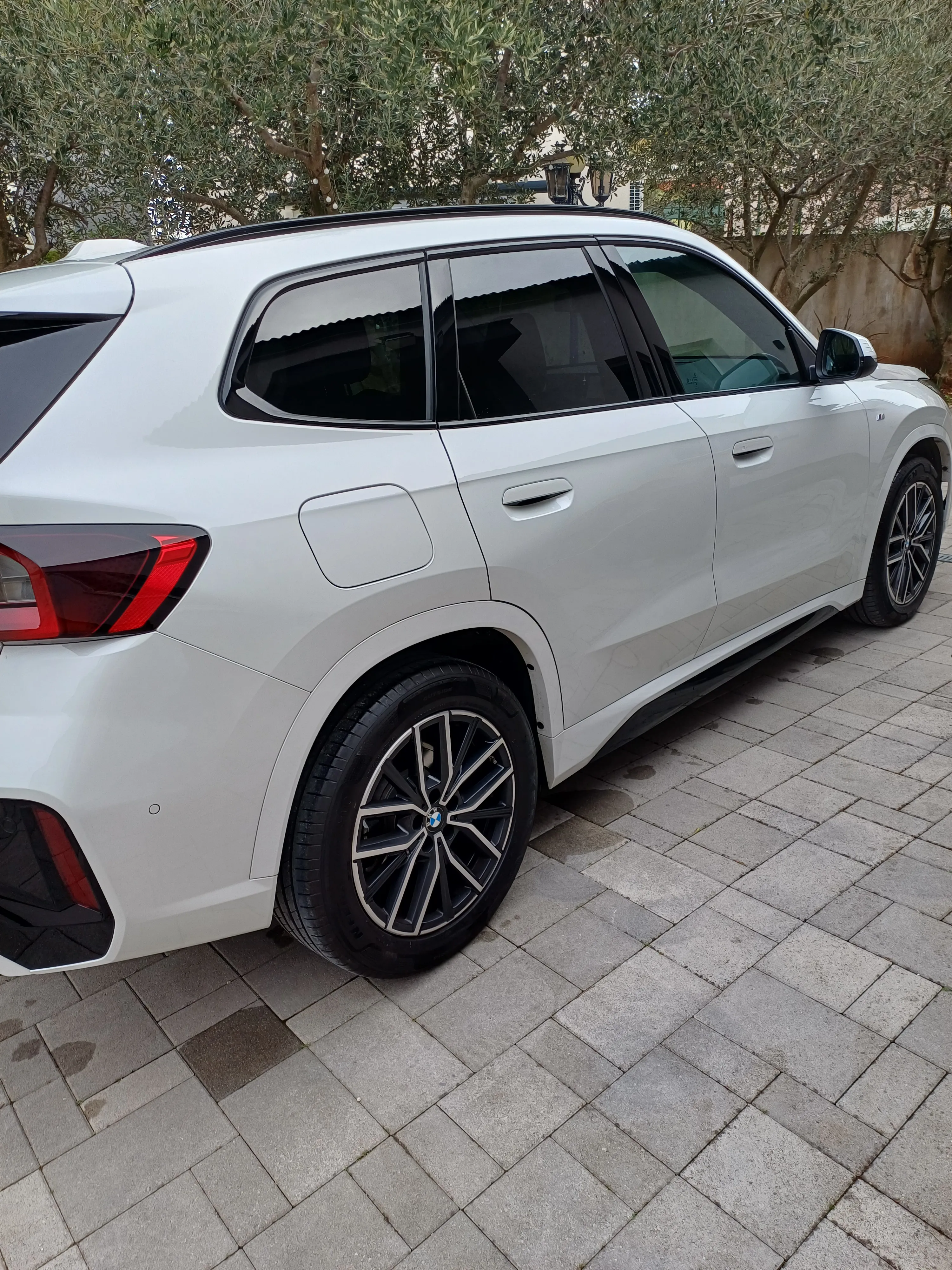 bmw x1 kupljen u tomića garancija 20 s drive m sport - slika 6