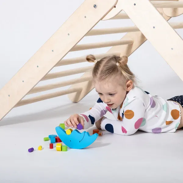 montessori trokut za penjanje - slika 3