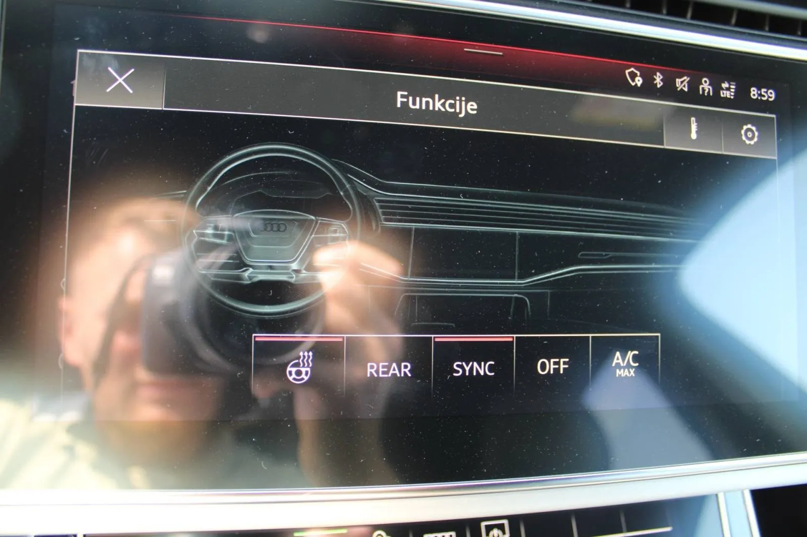audi q7 60 tfsie quattro s-line *led, navigacija, kamera* reg 2/27 - slika 19
