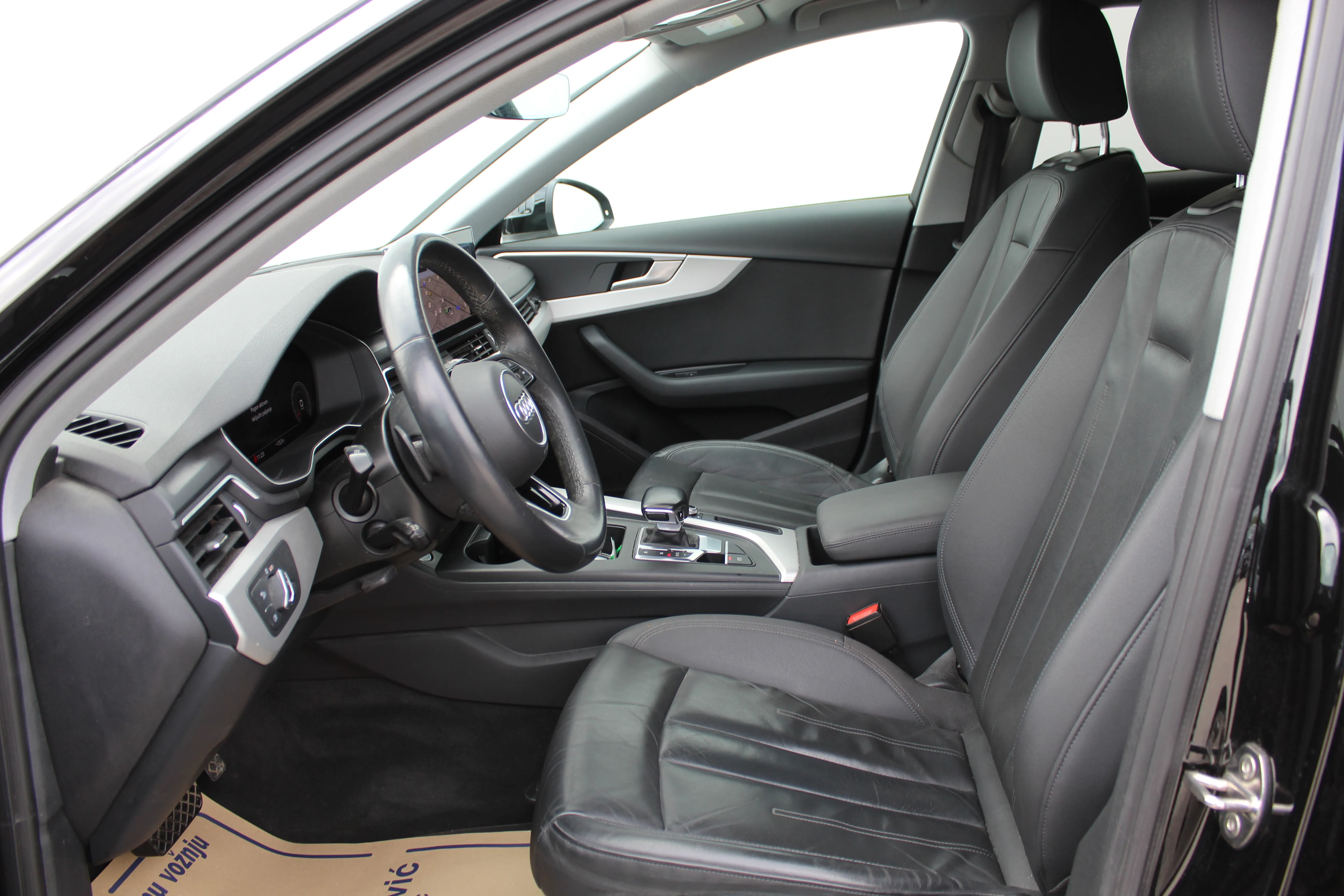 13178 Audi A4 Avant 30TDI S tr - Čakovec