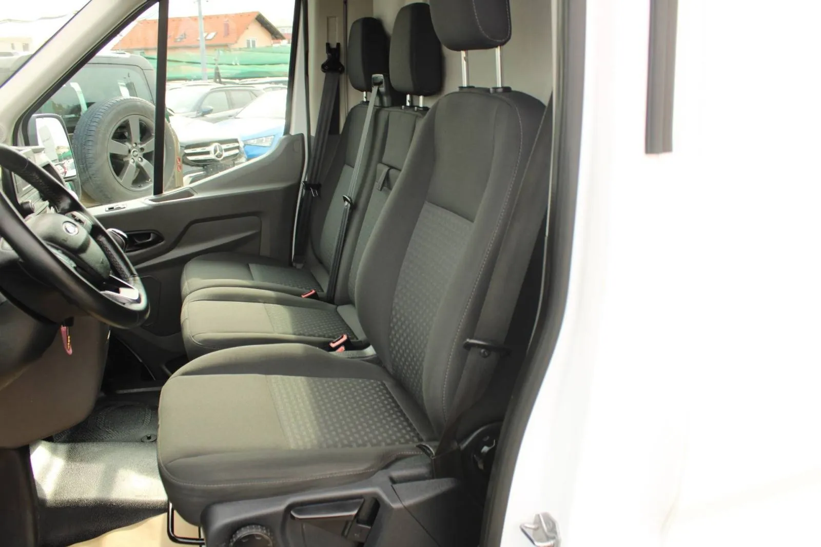 ford transit 2.0 tdci l3h2, 2020 god. - slika 10