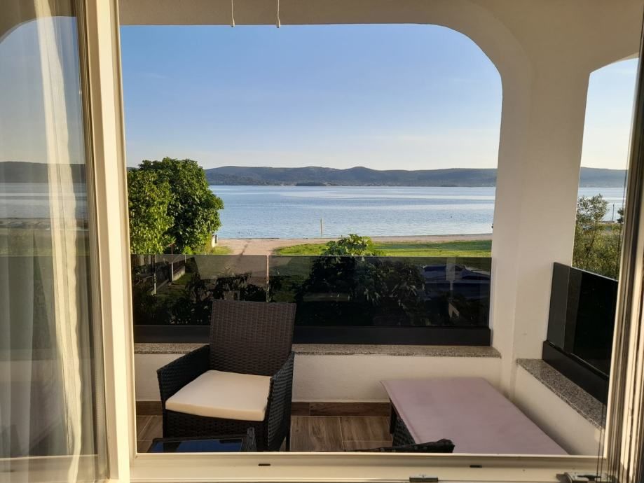 sveti petar na moru,renovirana kuća,3 apartmana(195m2)50 metara more - slika 10