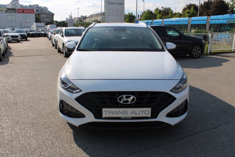 hyundai i30 karavan 1.0 t-gdi 120 - slika 6
