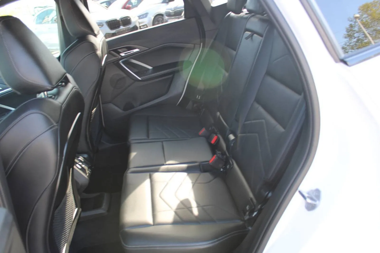 bmw x1 20d xdrive automatik m-paket *led, navigacija, kamera* - slika 15