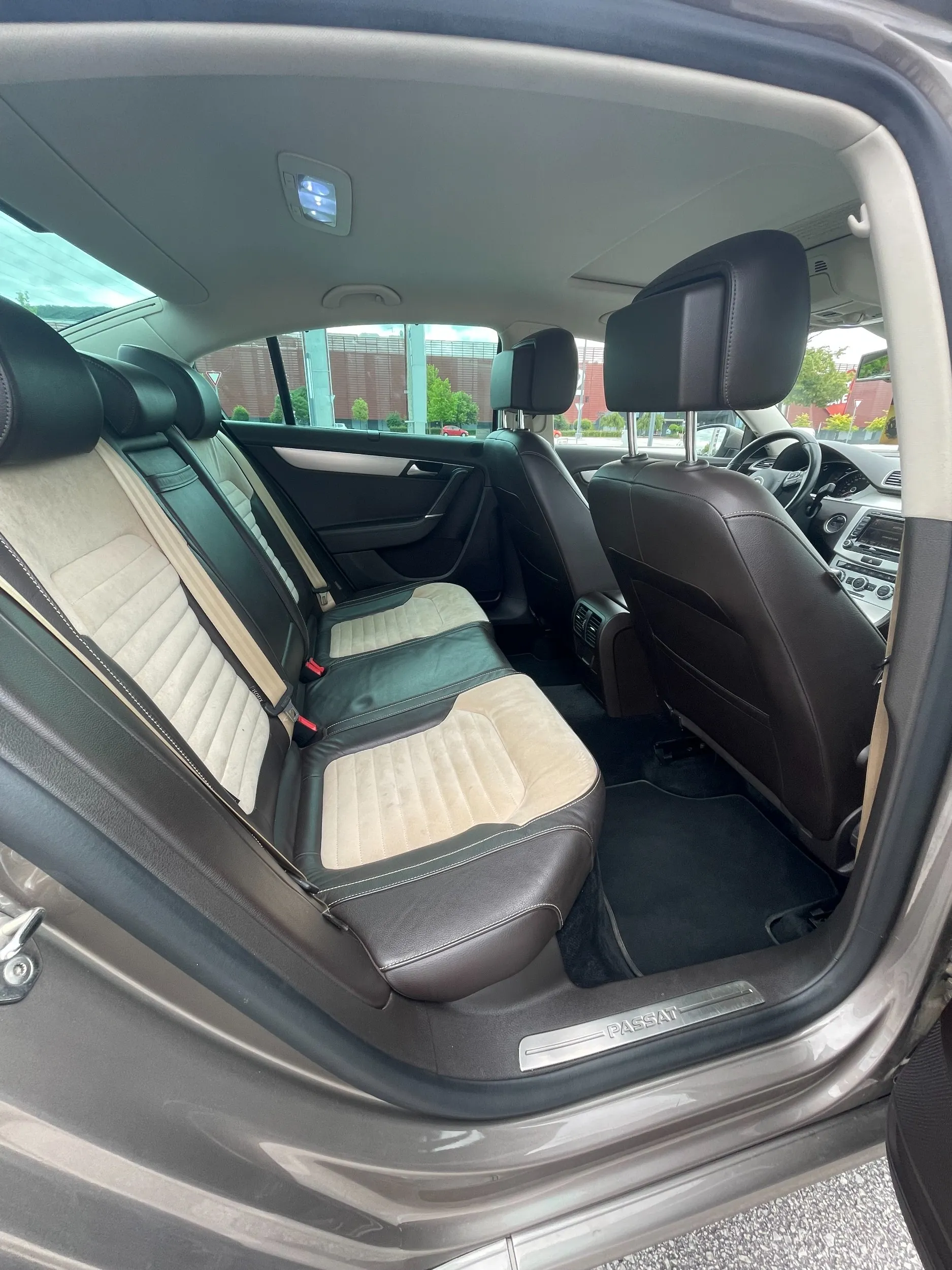 vw passat 2012.g-180ks-reg. 06/2027.g - slika 11