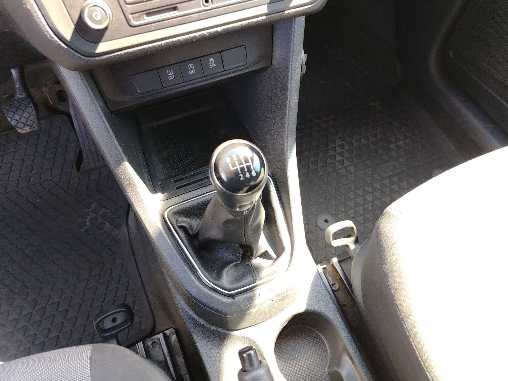 vw caddy 2.0 tdi maxi 110kw 12650 € + pdv - slika 13