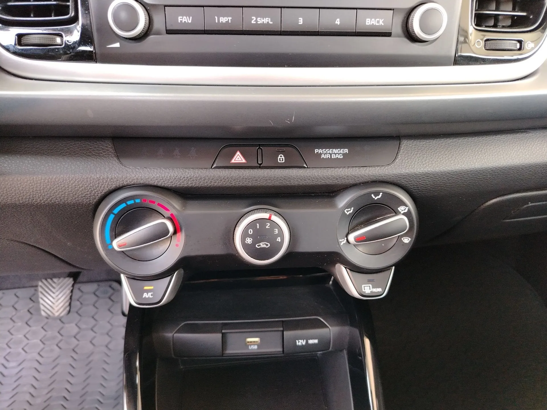 kia rio 1.2 gas lx urban - slika 14
