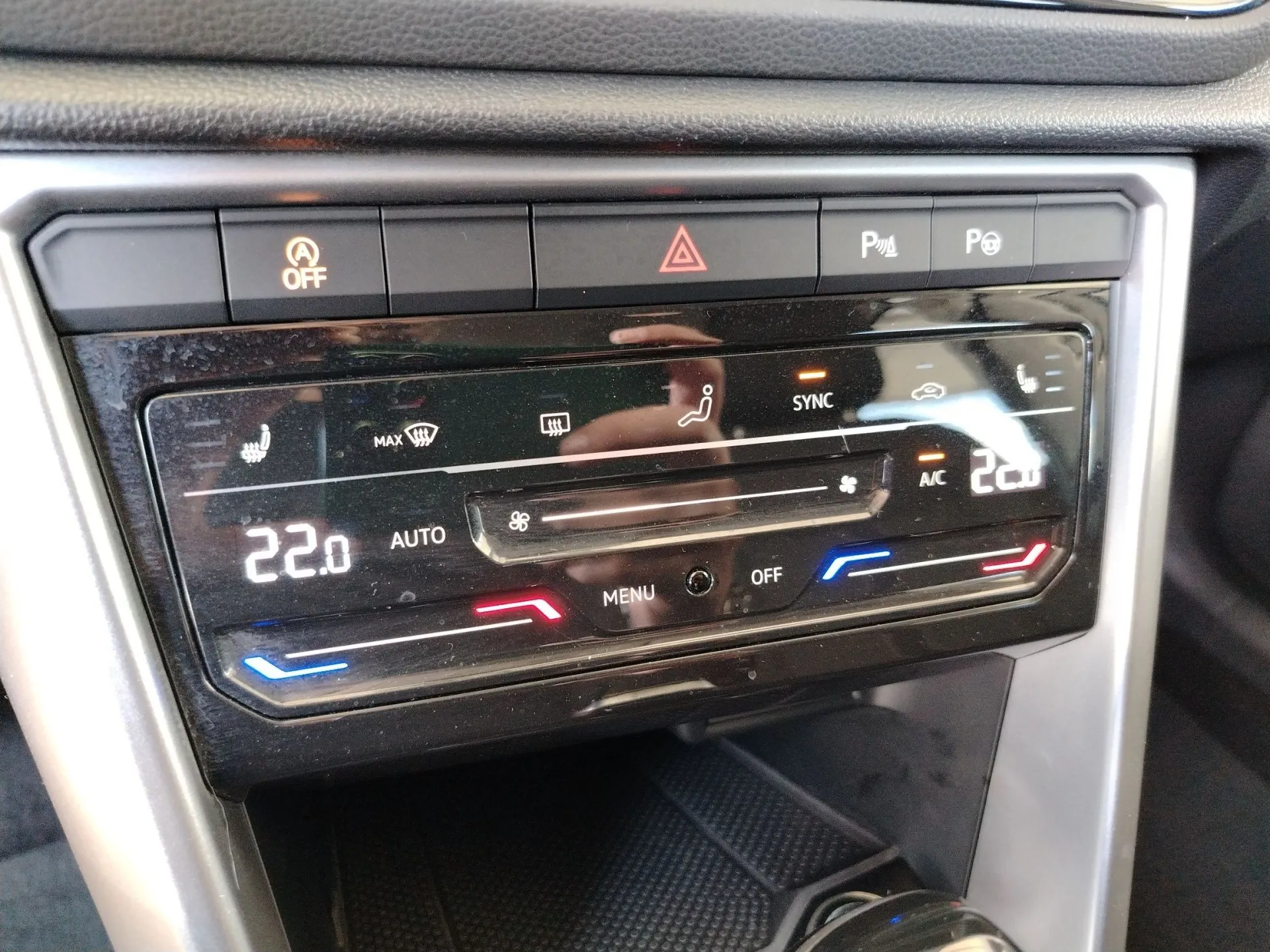 vw t-roc 2.0 tdi dsg life - slika 14