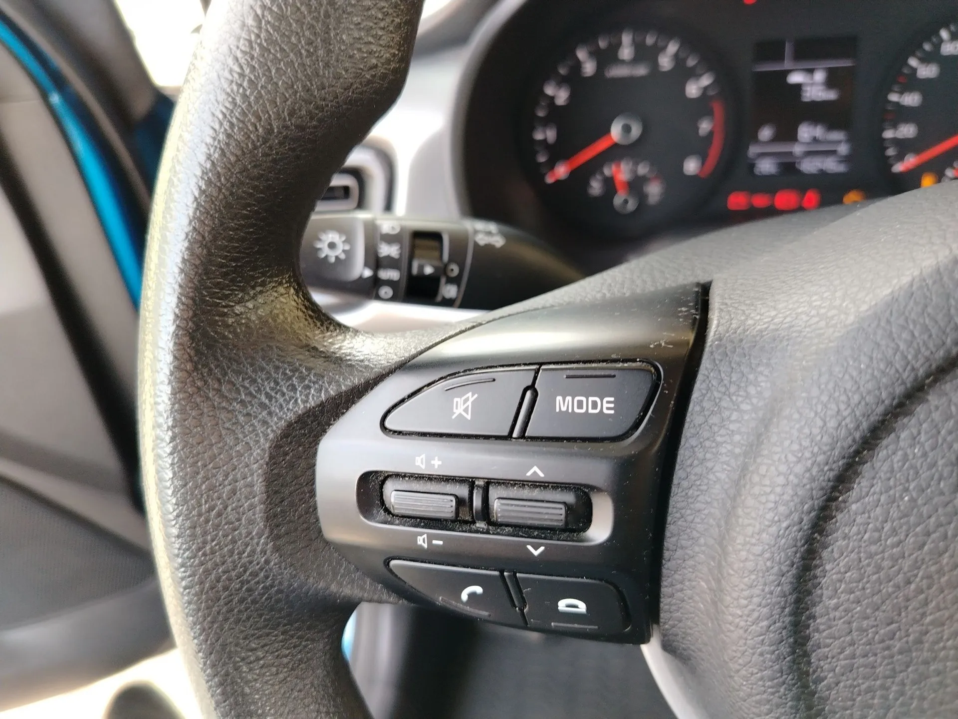 kia rio 1.2 gas lx urban - slika 15