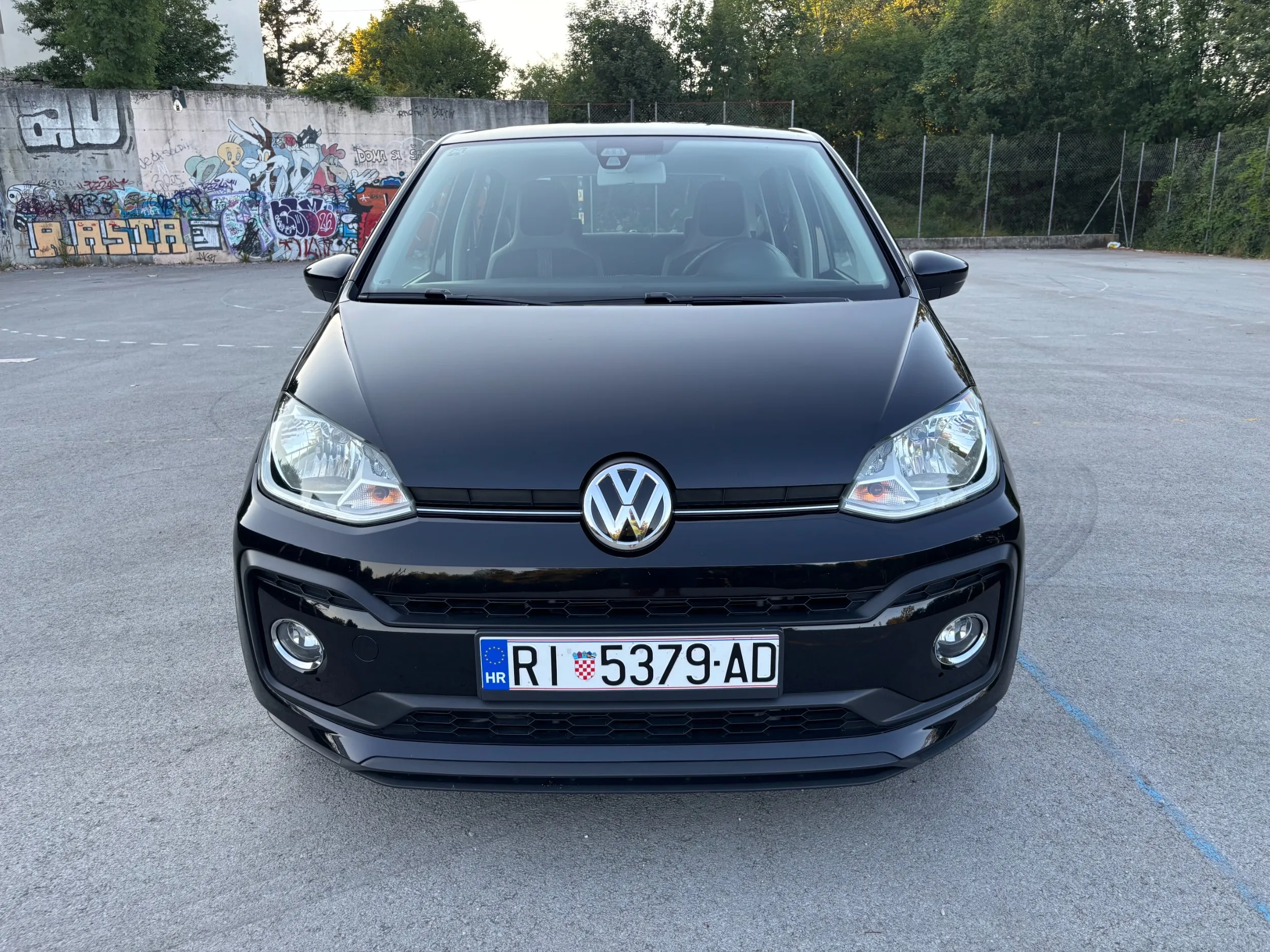 vw up! tsi 90 ks high up! - 46.000 km, servisna, tempomat, senzori - slika 8