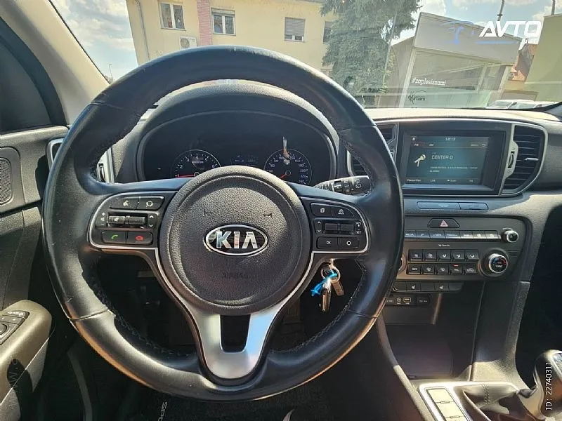 kia sportage 2wd 1,6 gdi lx urban - slika 8
