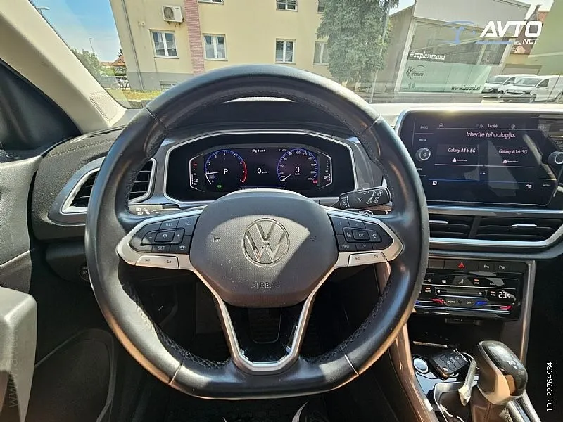 volkswagen t-roc 1.5 tsi style dsg - slika 8