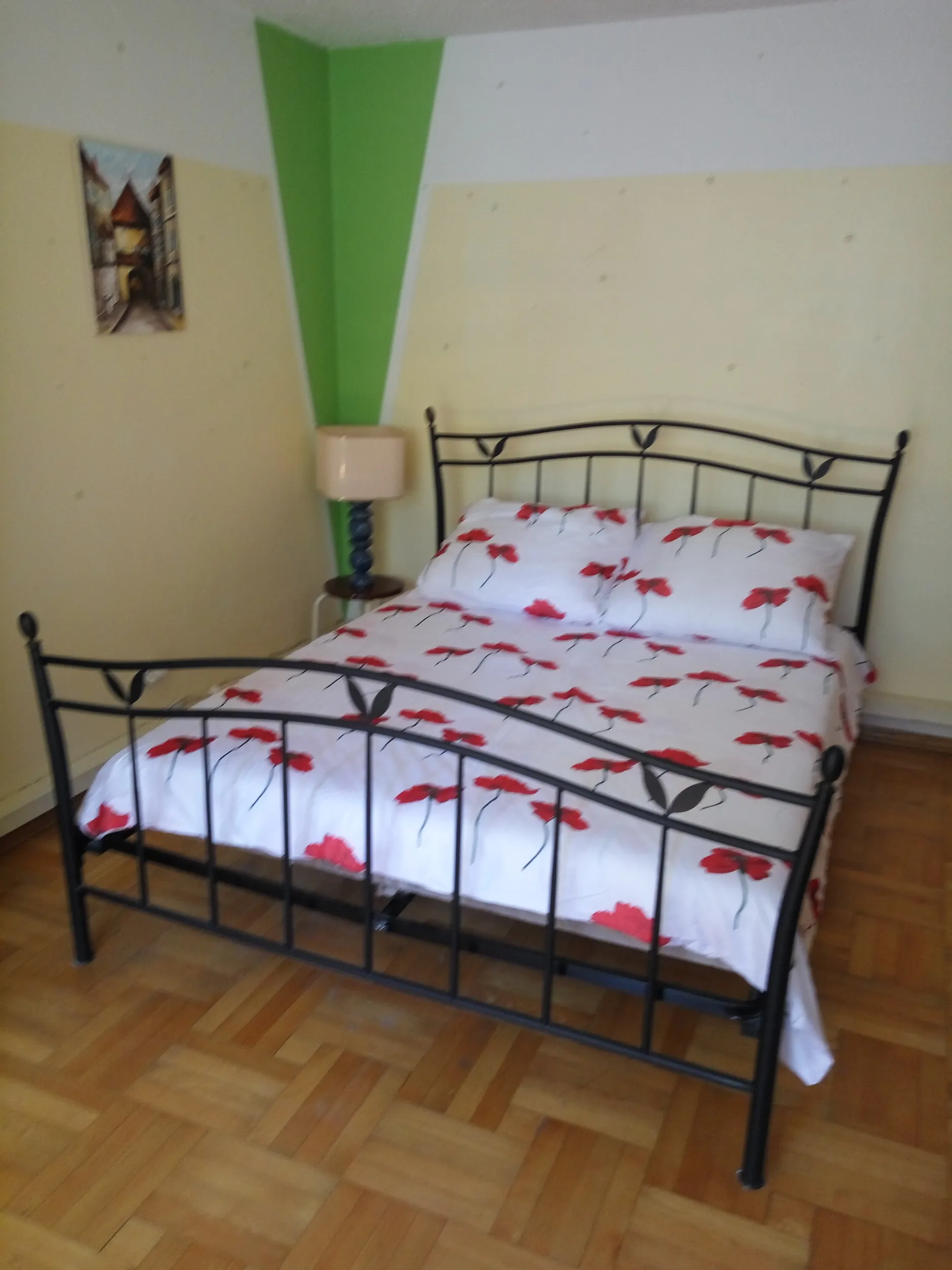 Knežija, Iznajmljujem uređen i opremljen, svijetao stan na 1.katu - Zagreb