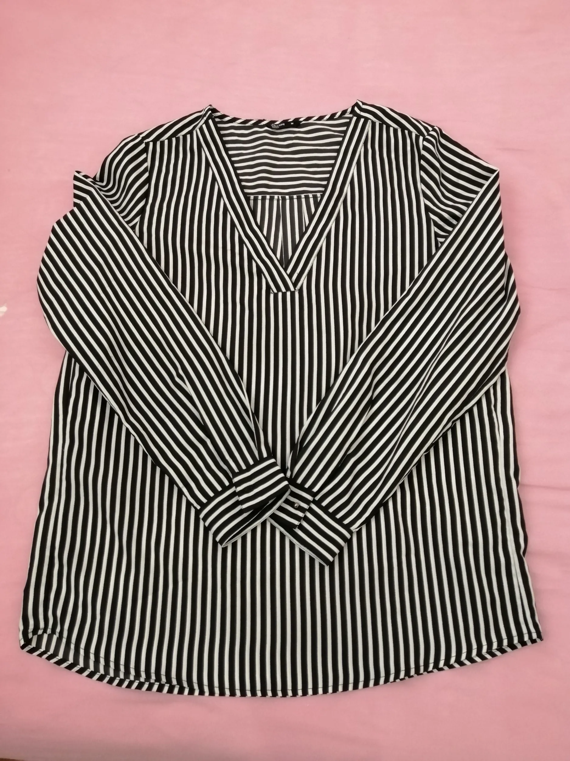 crno/bijela bluza - slika 6