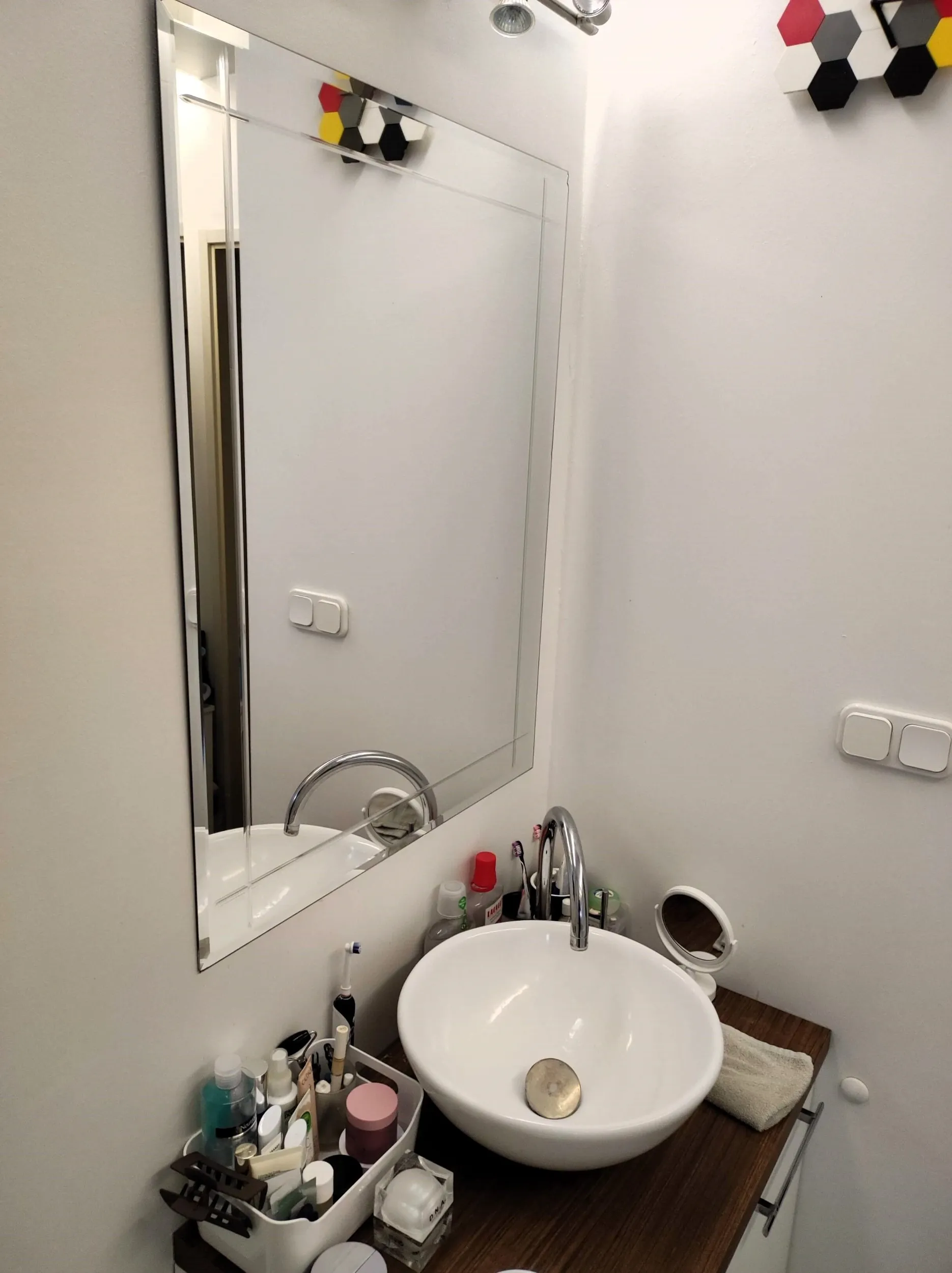 prostran 3-sobni stan (75 m²) s loggiom, sigečica – hvarska - slika 6