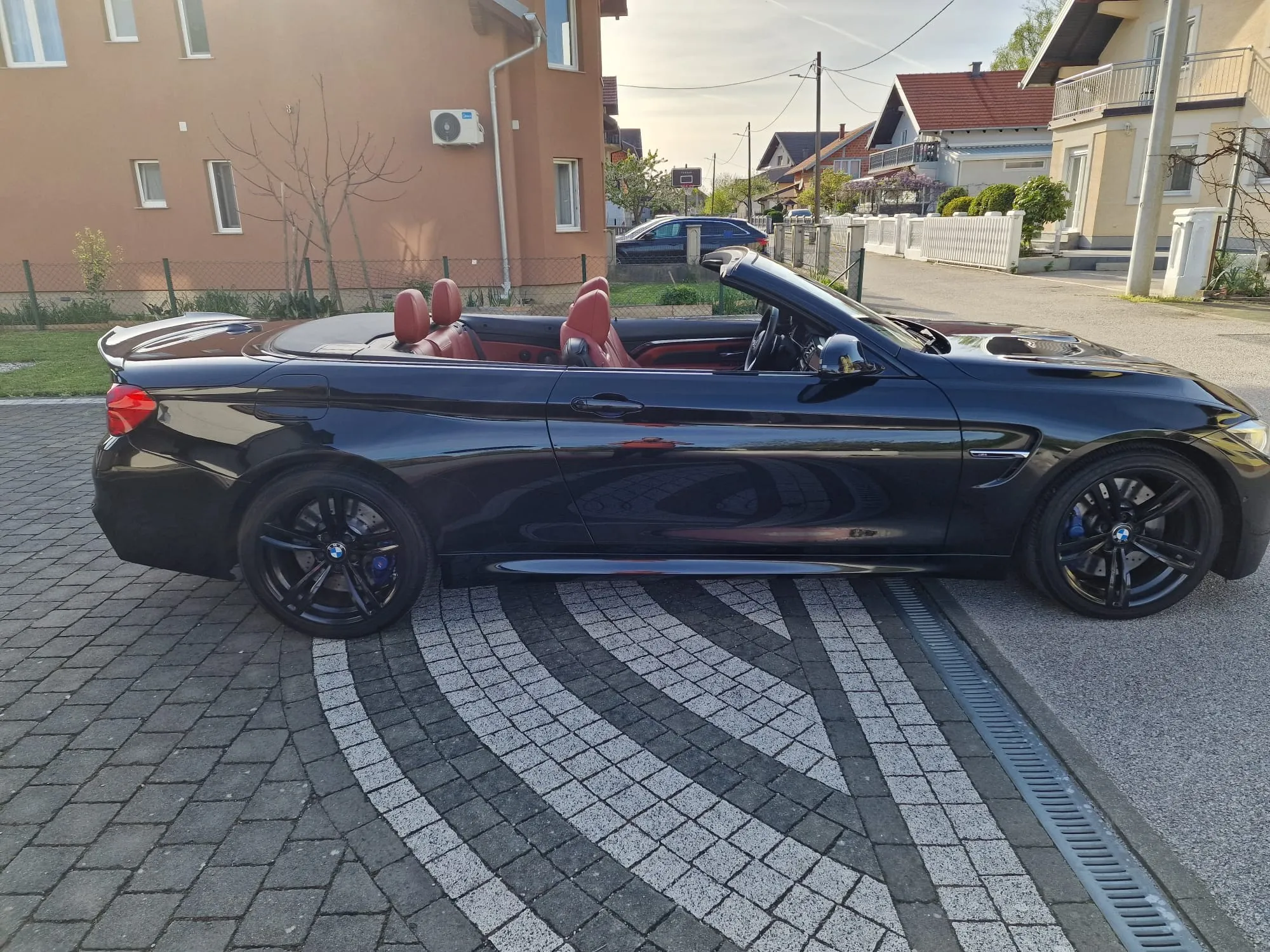 Bmw M4 Kabrio - Dugo Selo